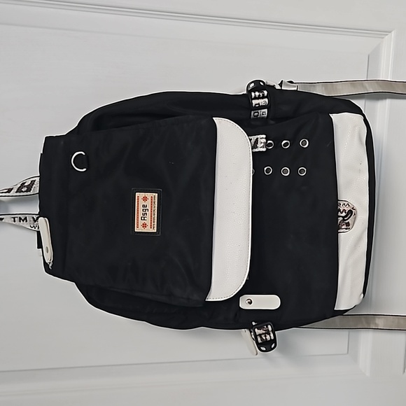 ASGE Black & White Large Nylon Flap Backpack - Picture 1 of 12